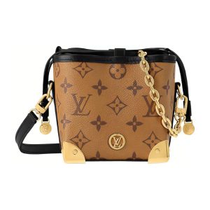 louis vuitton women’s noe messenger bag
