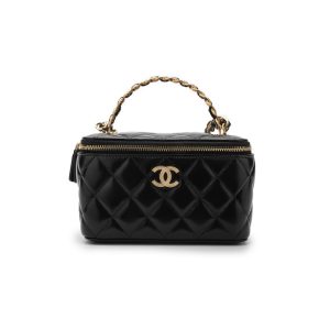 chanel clutch bag