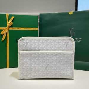 replica goyard jouvence toiletry bag white