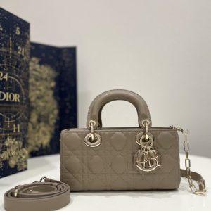 replica dior lady d joy bag caramel