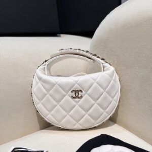 replica chanel 23c pouch white