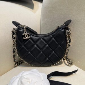 replica chanel 23p chain around crescent hobo