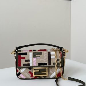 replica fendi baguette small beige
