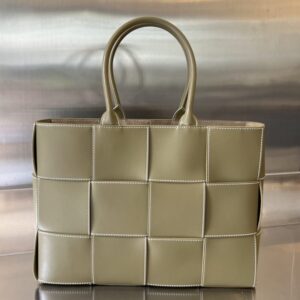 replica bottega veneta arco tote milk tea