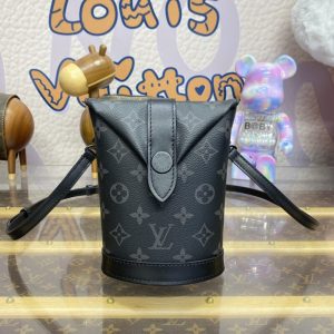 replica louis vuitton envelope pouch black