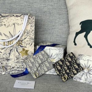 replica dior saddle wallet