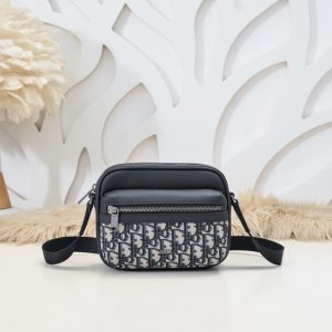 replica dior rider zipped messenger bag black