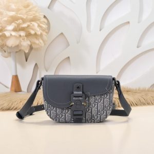 replica dior saddle messenger bag oblique grey